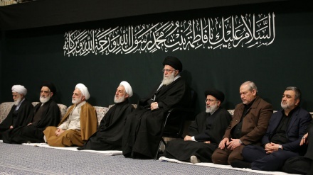 De inğilabi yolə rəhbəri huzuri Həzrət Fatimə əzadariyə mərasimi 1 minnə şəv 