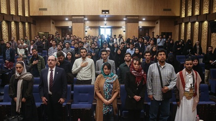 巴基斯坦举行题为“美国去死”研讨会