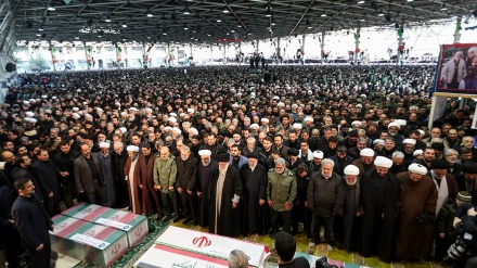 Shalat Jenazah Syahid Soleimani di Tehran