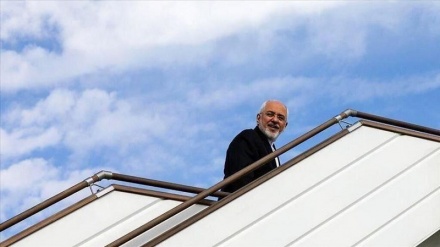 وزیر امور خارجه ایران راهی هند شد