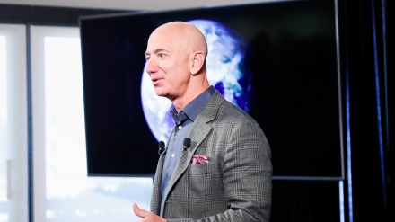 Jeff Bezos donates three minutes’ income to help Australia fight wildfires