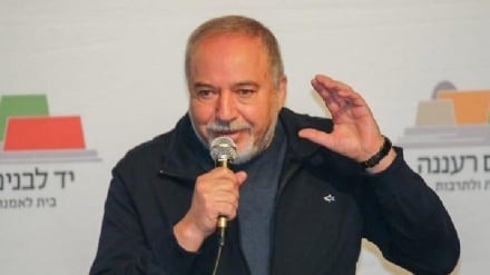 ליברמן: נתניהו בורח לארצות הברית