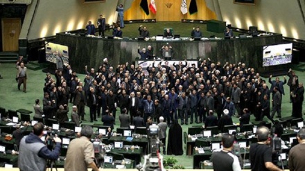 イラン国会議長、「米国防総省のメンバー及びその関係者全員がテロリスト」