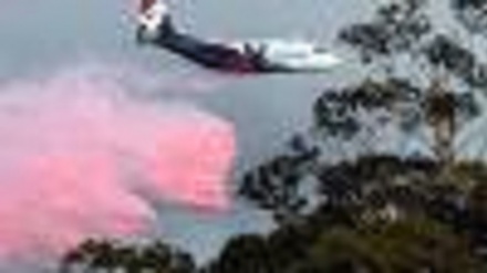 Australia, aereo antincendio disperso