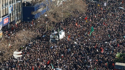 25 millones de iraníes participan en funeral de Soleimani