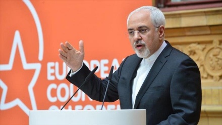 Zarif: Europa puede salvar pacto nuclear si se aleja del acosador