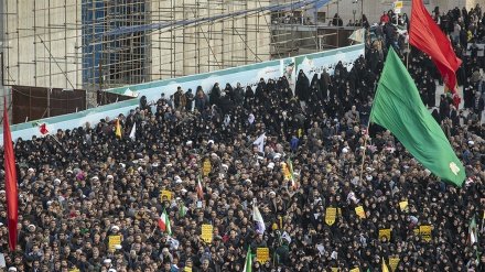 Jenazah Jenderal Soleimani Tiba di Mashhad