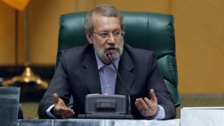 Larijani: Nilai Kemanusiaan telah Runtuh di Barat