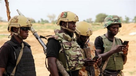Militant attack in Nigerian town kills 20 soldiers, displaces 1,000 residents