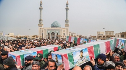 Pemakaman Enam Jenazah Korban Pesawat Ukraina (2)