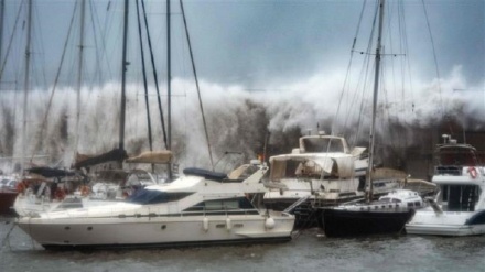 Huge waves in Barcelona as deadly storm Gloria lashes Spain