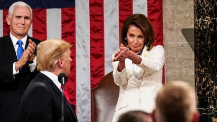 Pelosi ataka faili la hali ya kiafya ya Trump liwekwe wazi, Trump asema ni kichaa