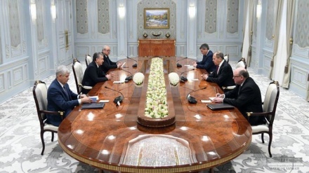 Россия ташқи ишлар вазири Сергей Лавров Тошкентда (фотожамланма)