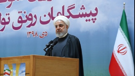 Rais Rouhani: Jopo la uchunguzi wa ajali ya ndege ya Ukraine libuniwe