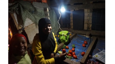 Africa, la prima batteria verde illumina le case