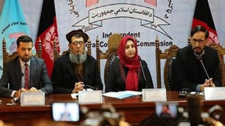 بازشماری دوباره آرای بیش از پنج هزار شعبه رای گیری در افغانستان