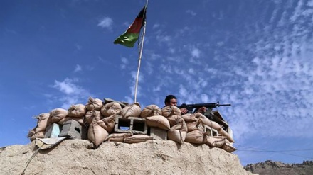 In coordinated attacks, Taliban kill 23 Afghan soldiers  