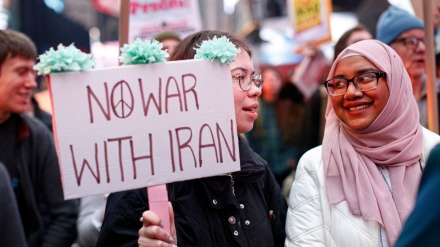 Protesta të gjera kundër politikave luftënxitëse të Trump ndaj Iranit