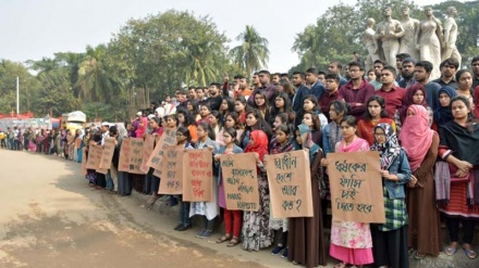 বাংলাদেশে ধর্ষণের বিরুদ্ধে বিভিন্নমহলের প্রতিবাদ: এর দায় কেউ এড়াতে পারবে না-কাদের