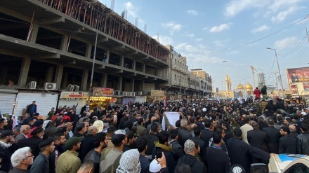 Tasyi' Jenazah Shahid Soleimani di Irak (2)