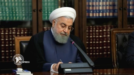 Rais Rouhani: Kosa la kibinadamu kutokana na vitisho vya Marekani ndiyo sababu ya kuanguka ndege ya Ukraine