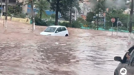 Temporal de lluvia provoca inundaciones y derrumba 16 casas en Sao Paulo