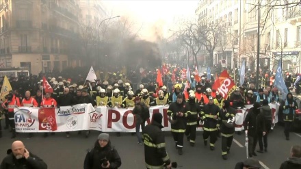 Bomberos franceses piden mejores condiciones de trabajo+Video