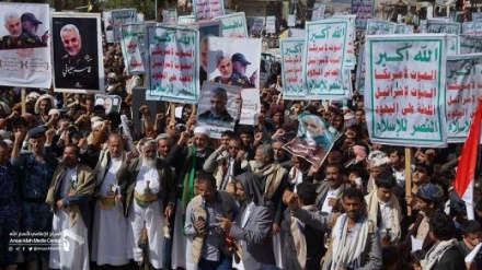 Yemen'de on binlerin katılımıyla ABD protesto edildi