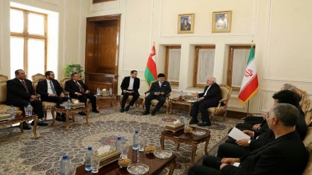 دیدار وزیران خارجه ایران و عمان/ تاکید بر تداوم همکاری دو جانبه