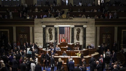 Cámara Baja impulsa limitar poderes de guerra de Trump contra Irán