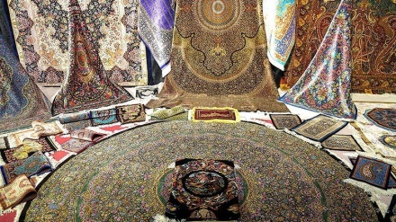 Pameran Karpet Buatan Tangan di Sanandaj (1)
