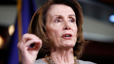 佩洛西批评特朗普的暗杀卡西姆·苏雷曼尼报告