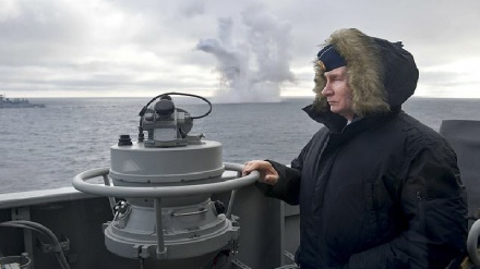 השיא פוטין פיקח על ניסוי בטיל על-קולי בחצי האי קרים