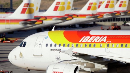 La aerolínea española Iberia suspende sus vuelos a Shangái por el coronavirus
