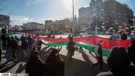 各国の首脳らがイランに祝辞、革命勝利記念日祝い