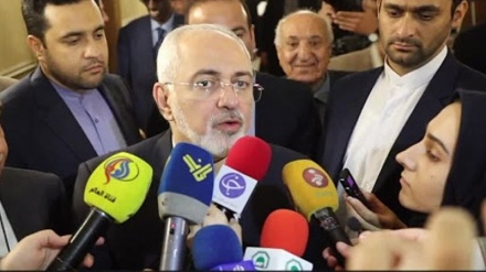 Zarif: Europa, obedeciendo a EEUU, revela que acepta presiones