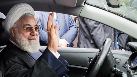 (FOTO) Iran Khodro e Saipa presentano 4 nuove auto - 1
