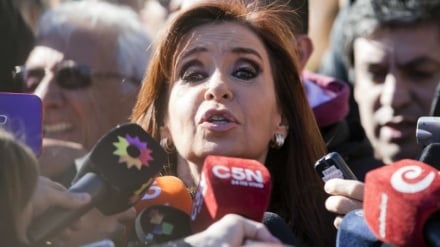 Argentina, Kirchner attacca gli italiani: 