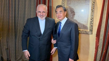 Zarif spricht in München mit Amtskollegen aus verschiedenen Ländern