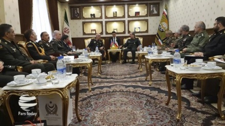 Tehronədə İron və Azərbaycan Respublika hərbi mıştərəkə kamissiya iclos.