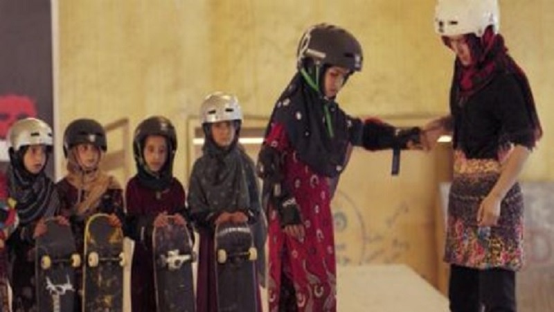 فیلم «دختران اسکیت بورد افغانستان» برندۀ جایزه جشنواره انگلیس شد