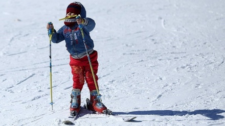 Ski Resort di Fereydunshahr, Isfahan (2) 