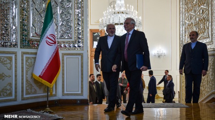 Borrel y Zarif abordan tensiones sobre el pacto nuclear