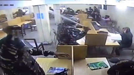 Ҳиндистон университети кутубхонасида талабалар калтакланди (видео)