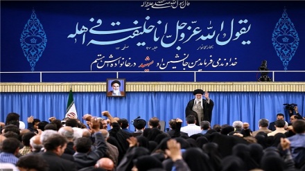 Leader: US will soon sink like the Titanic (1)