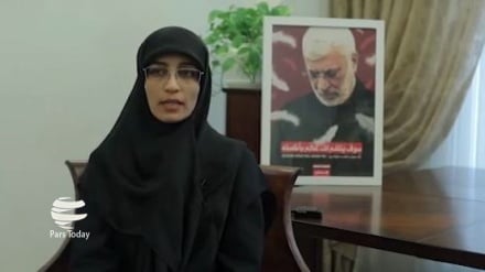 阿布·马赫迪· 穆罕迪斯烈士家属：我们是最高领袖的士兵