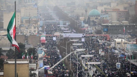 Iraníes celebran el 41.º aniversario de la Revolución Islámica+Video