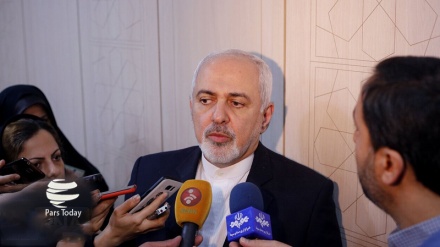 Zarif:Yslam Ynkylabynyň mertebesi belent ýolbaşçysynyň Palestina baradaky teklibi gaty oňaýlydyr 