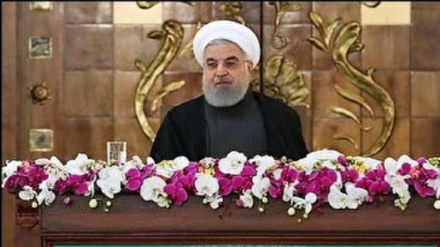 Ruhani: Bashkëpunimi i popullit faktori kryesor në kontrollin e pandemisë së koronavirusit