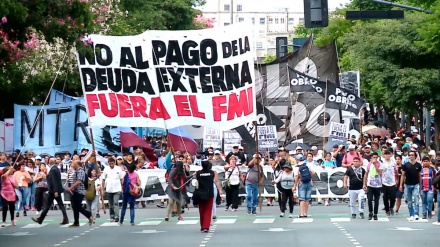 Argentinos: ‘¡Fuera FMI de Argentina y de toda América Latina!’(Video+Fotos)